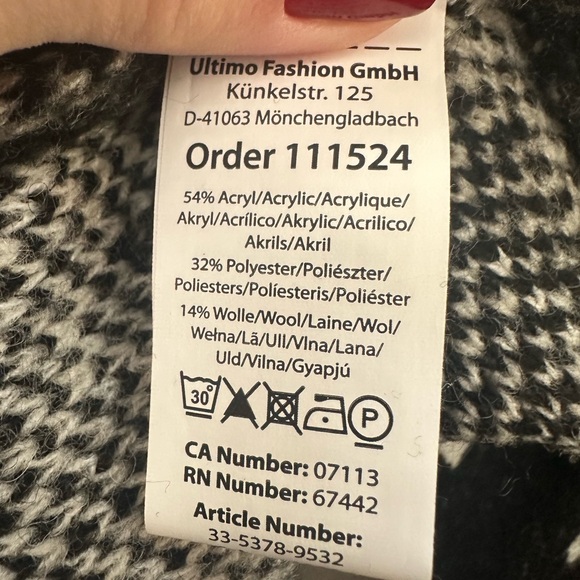 Long Black/White Sweater Cardigan- Small-NWT - Picture 8 of 9